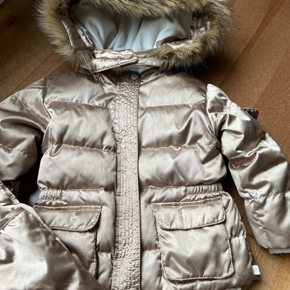 Snowsuit - Picture 3 of 3